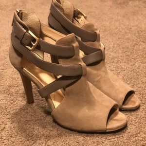 Isola nude heels